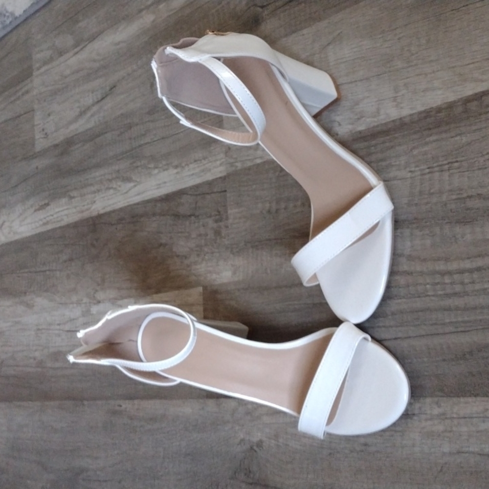 White heels NEW